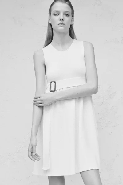 Look 16
